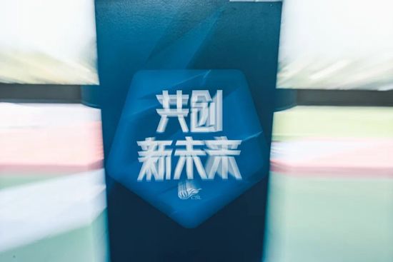 欧美乳汁视频
